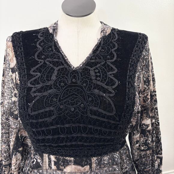 Lane Bryant Size 18/20 Top Velvet Embellished Sheer Mesh Fairy Grunge Whimsigoth - Picture 3 of 16